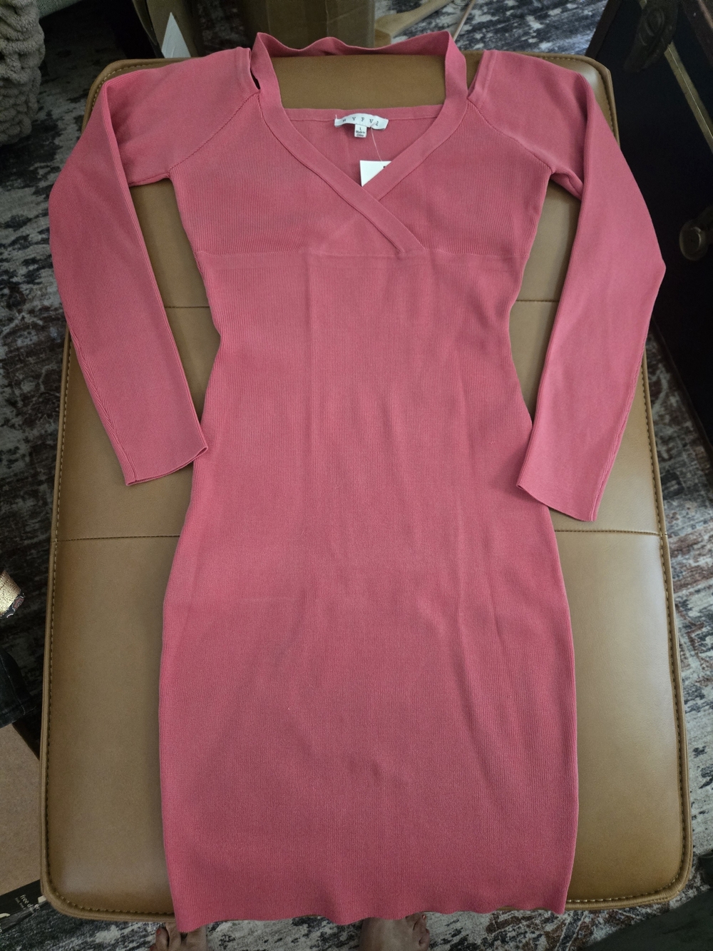 Forever 21 HYFVE Rose Pink Ribbed Knit Sweater Bodycon Dress NWT Large